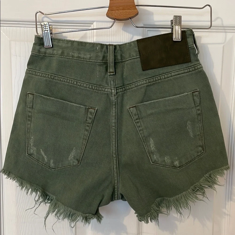 One Teaspoon Denim Women's Shorts - Picture 4 of 5